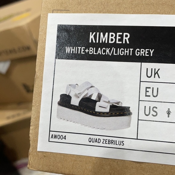 🆕 Women's Dr. Martens Kimber Sandal White Black Hydro + Logo Webbing Flatform - Picture 13 of 13